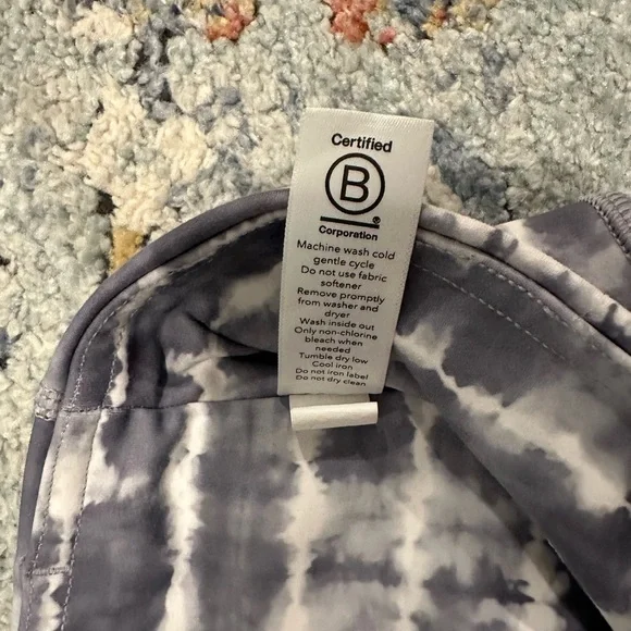 Athleta Gray and White Tie-Dye Leggings Size XSP - Picture 4 of 6